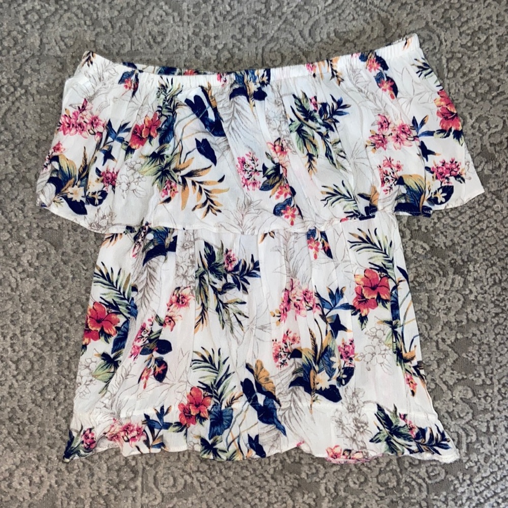 American Eagle off shoulder floral top - Size S
